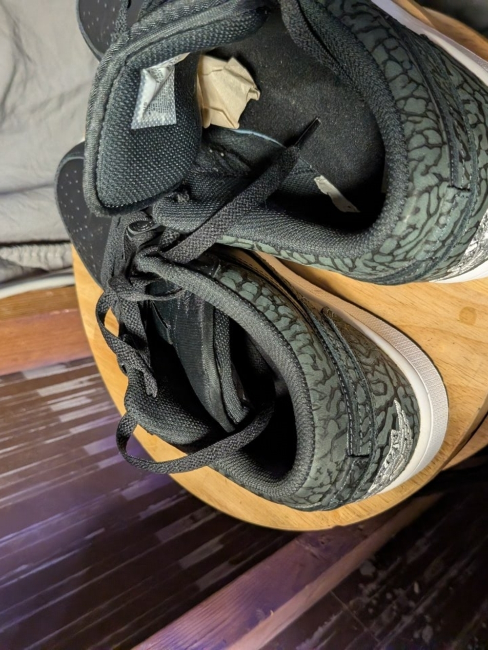 Nike Men’s Black Low-Top Anti Hero Sneakers with Textured Swoosh - Picture 6 of 16